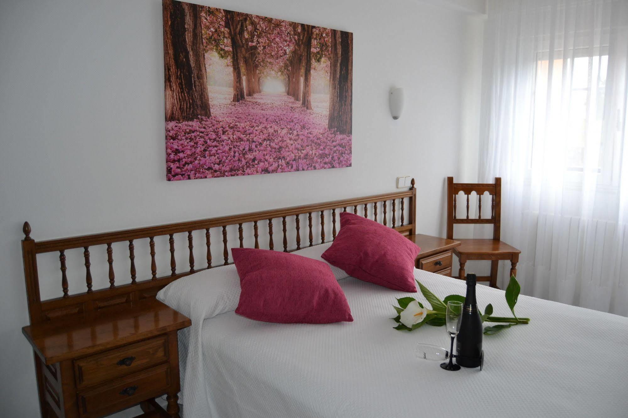 Hostal Pereirina 쎄 외부 사진